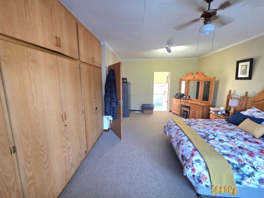 4 Bedroom Property for Sale in La Provance Free State